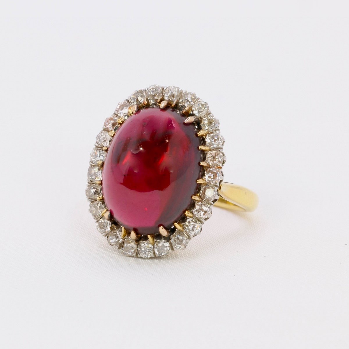 Marguerite Ring Cabochon Garnet Old Cut Diamonds