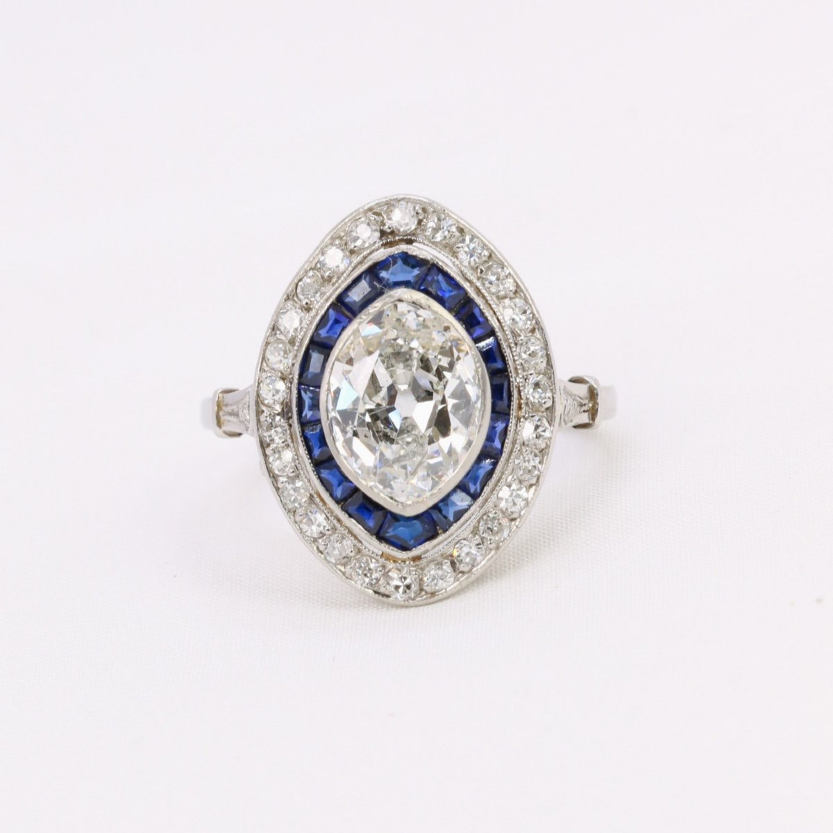 Marquise Art Deco Ring Calibrated Sapphires Diamond 2.15 Ct 