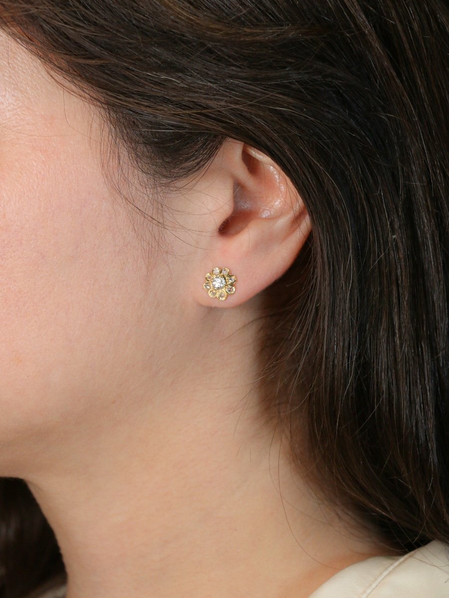 Yellow Gold Diamond Flower Earrings-photo-2