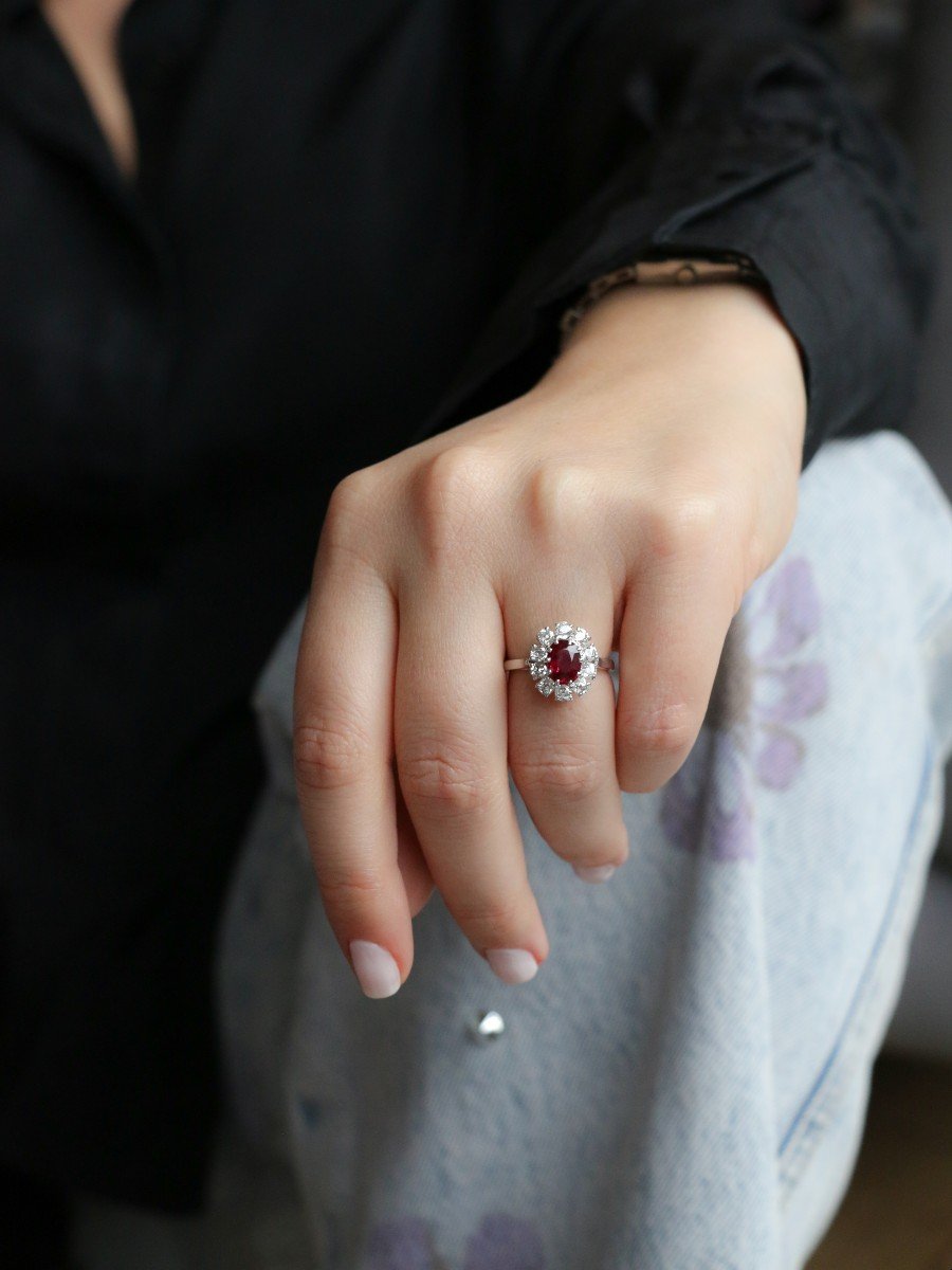 Bague Marguerite Or Blanc Rubis Ovale Diamants-photo-2