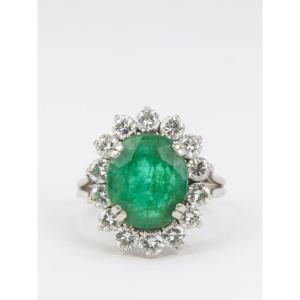 Vintage Marguerite Ring In Gold, Emerald And Diamonds