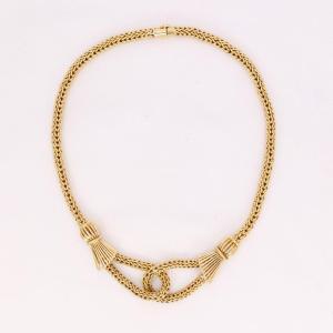 Vintage Yellow Gold Knot Necklace