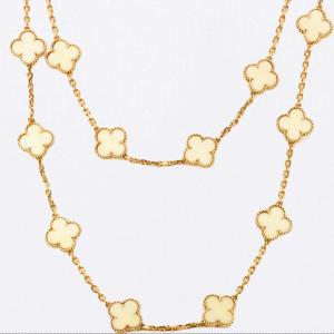 Alhambra Necklace 70s Van Cleef & Arpels Yellow Gold Ivory Clovers