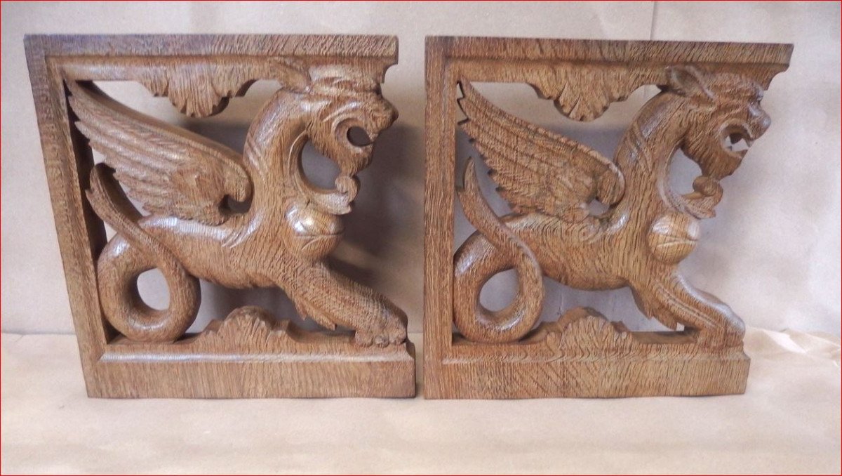 Oak Dragon Sculpture.-photo-3