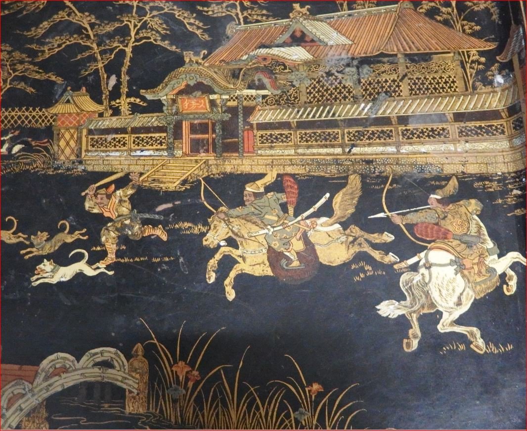 Boiled Cardboard Tray Depicting A Japanese Hunting Scene.-photo-5