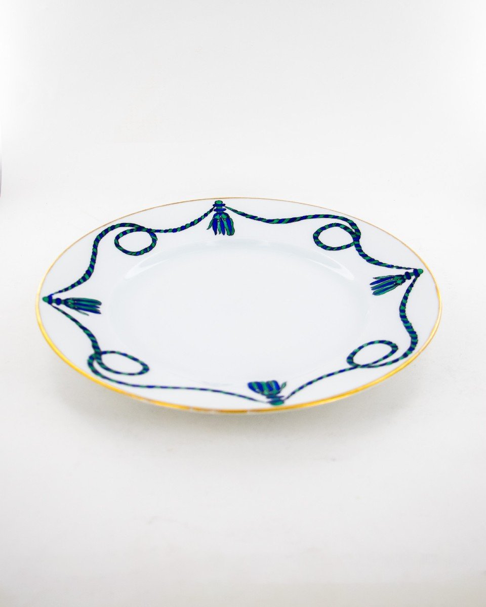 Suite De 8 Assiettes En Porcelaine De Limoges à Décor Peint Main