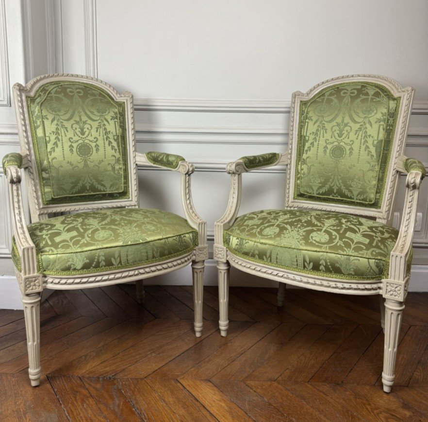 Paire De Fauteuils Louis XVI Estampillés Lelarge, XVIIIe