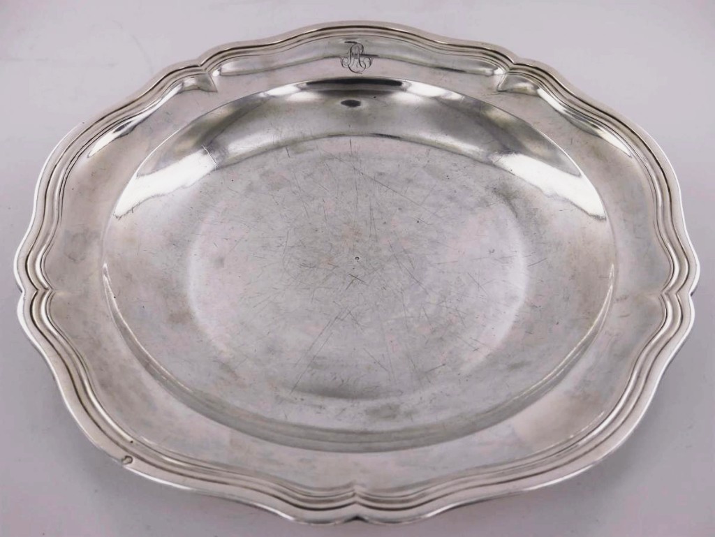 Assiette En Argent d'époque Louis XV, XVIIIe Siècle