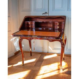 A Louis XV Writing Desk "dos d'âne" In Kingwood, 18th Century