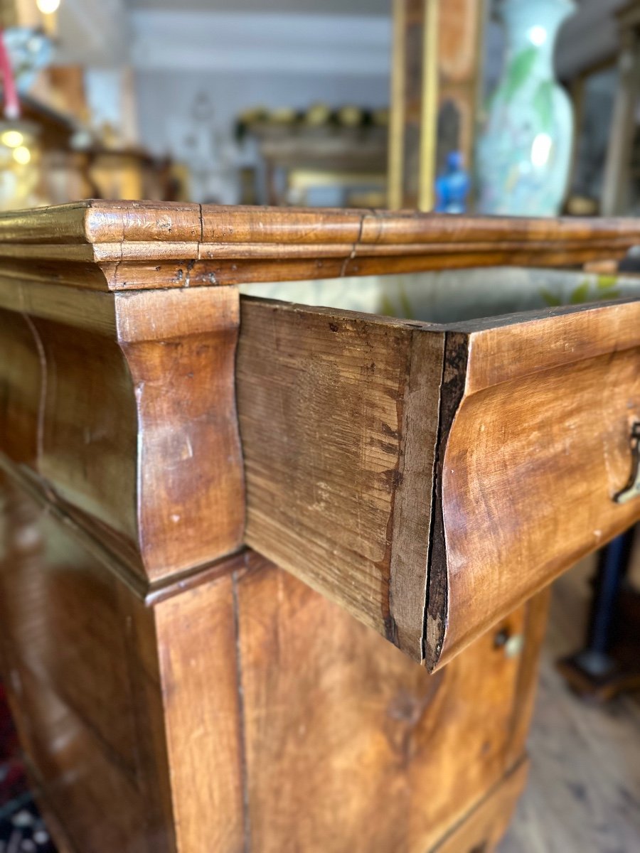 Table De Chevet Avec Tiroir Et Porte, En Bois De Noyer . Vénétie Début 19ème Siècle.-photo-1