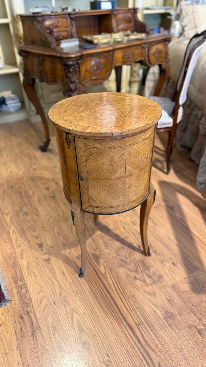 Small Circular Cabinet From The Early 1900s In Herringbone-veneered Walnut-photo-2