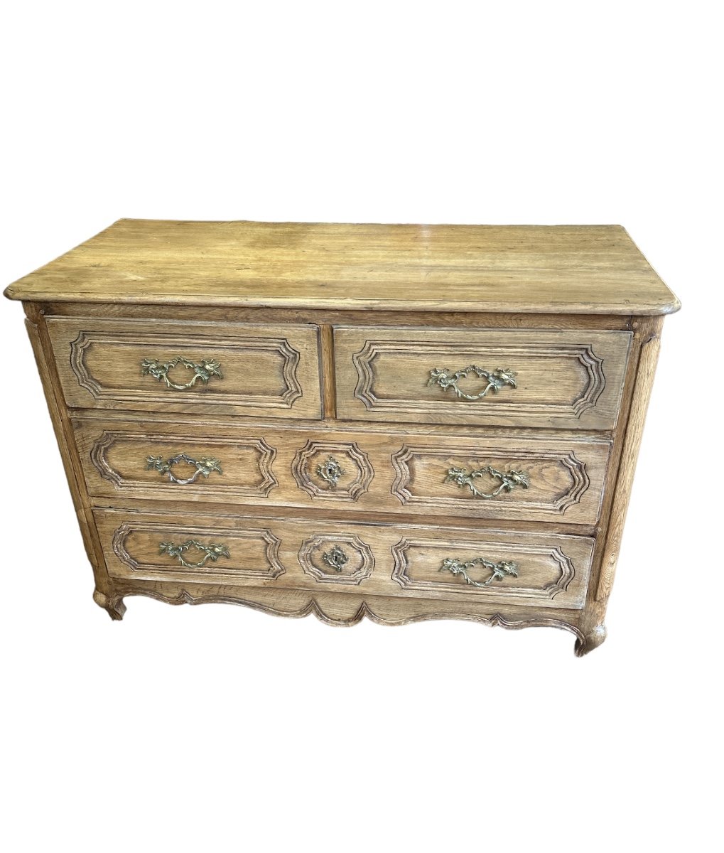 Louis XV Chest Of Drawers