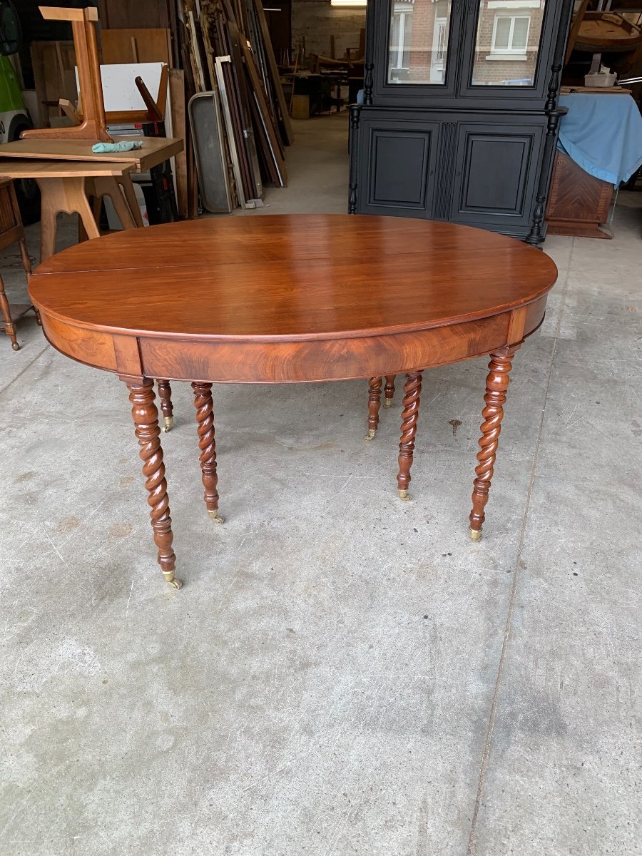 Mahogany Belt Table-photo-2