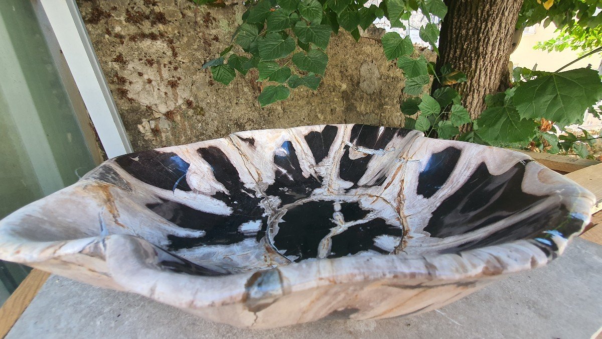 Pair Of Black/white Sinks-photo-6