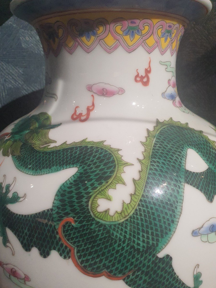 China Famille Rose Vase-photo-1