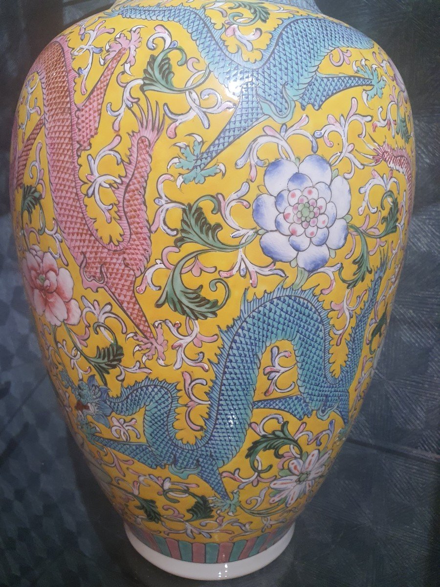 China Famille Jaune Vase-photo-5