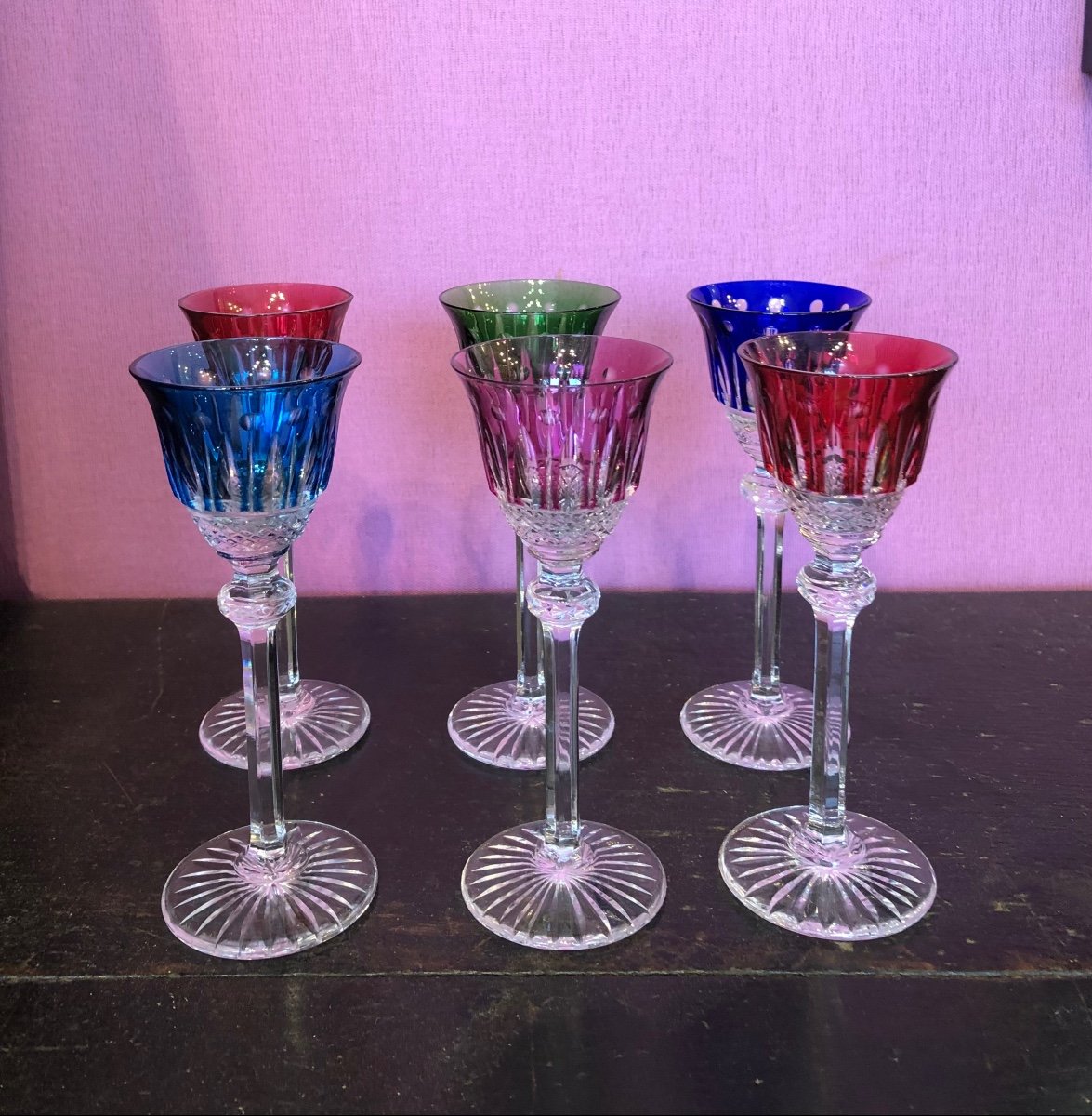 Série de 6 Verres Couleurs en Cristal Saint Louis,,tommy ,XXème Siècle 