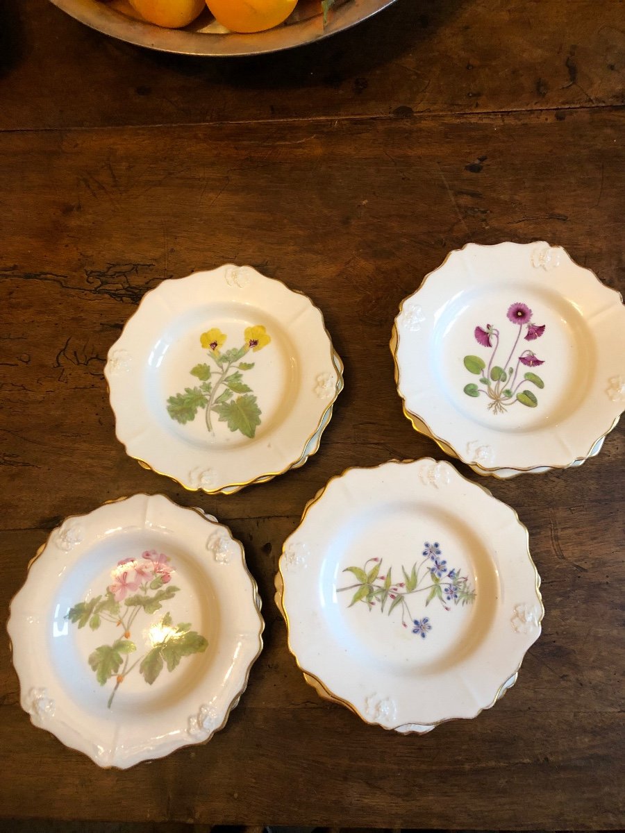 Set Of 8 Porcelain Plates, England, 9th Century -photo-1