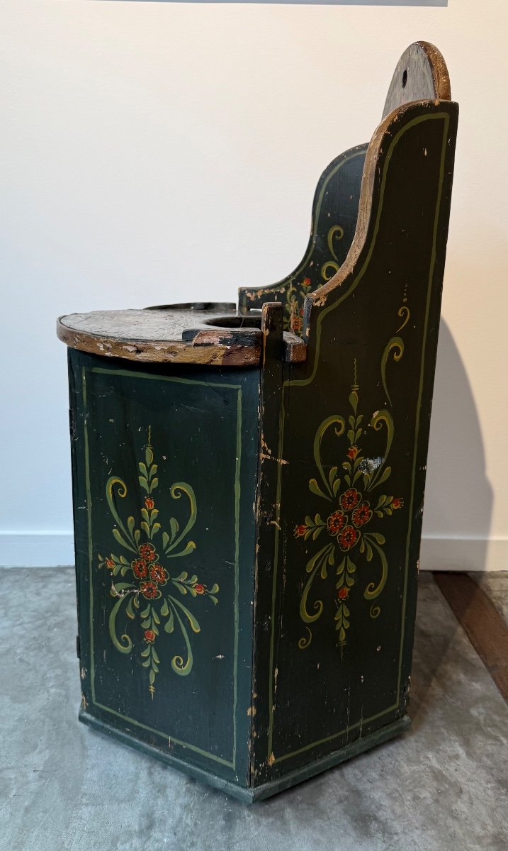 Swiss Polychrome Wooden Child's Chair, Early 19th Century -photo-8