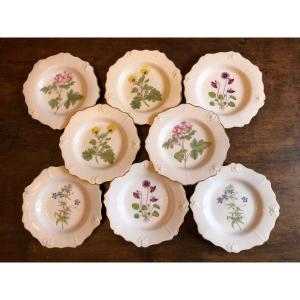 Set Of 8 Porcelain Plates, England, 9th Century 