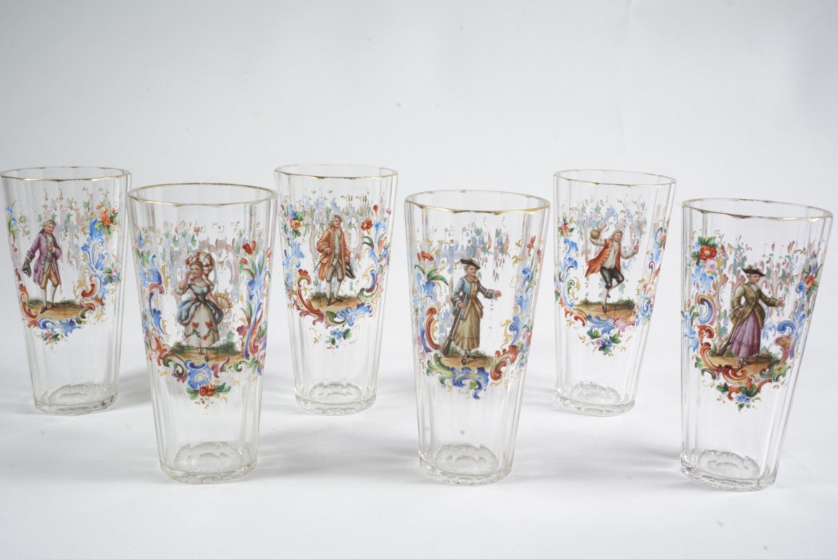 6 verres émaillés décor 18° siècle cristal de Bohème Lobmeyr Vienne ?