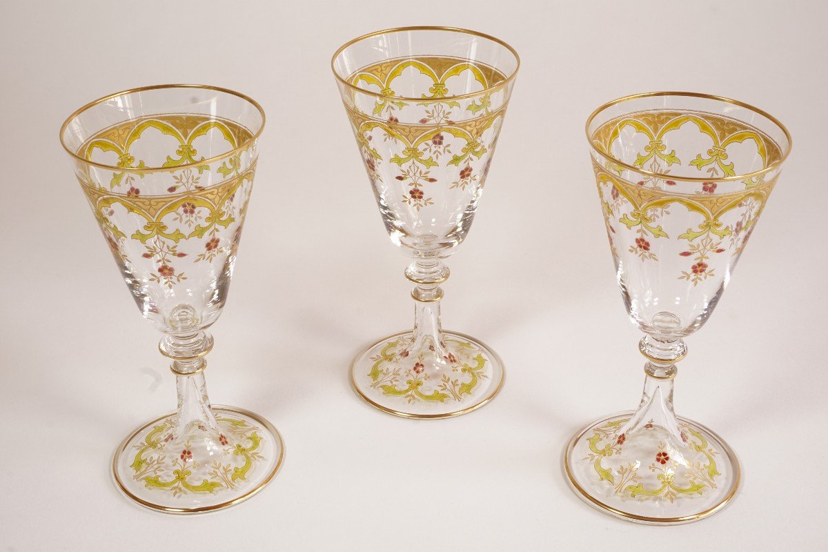 3 Baccarat Enameled Crystal Wine Glasses Close To Beaune Model-photo-3