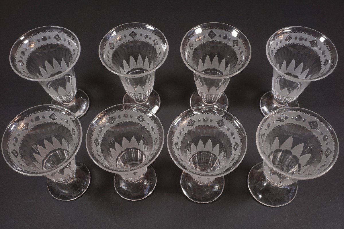 8 Antique Engraved And Cut Crystal Glasses 19th Century-photo-3