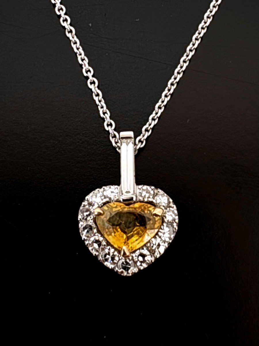 Pendentif Cœur en Saphir Jaune et Diamants-photo-2