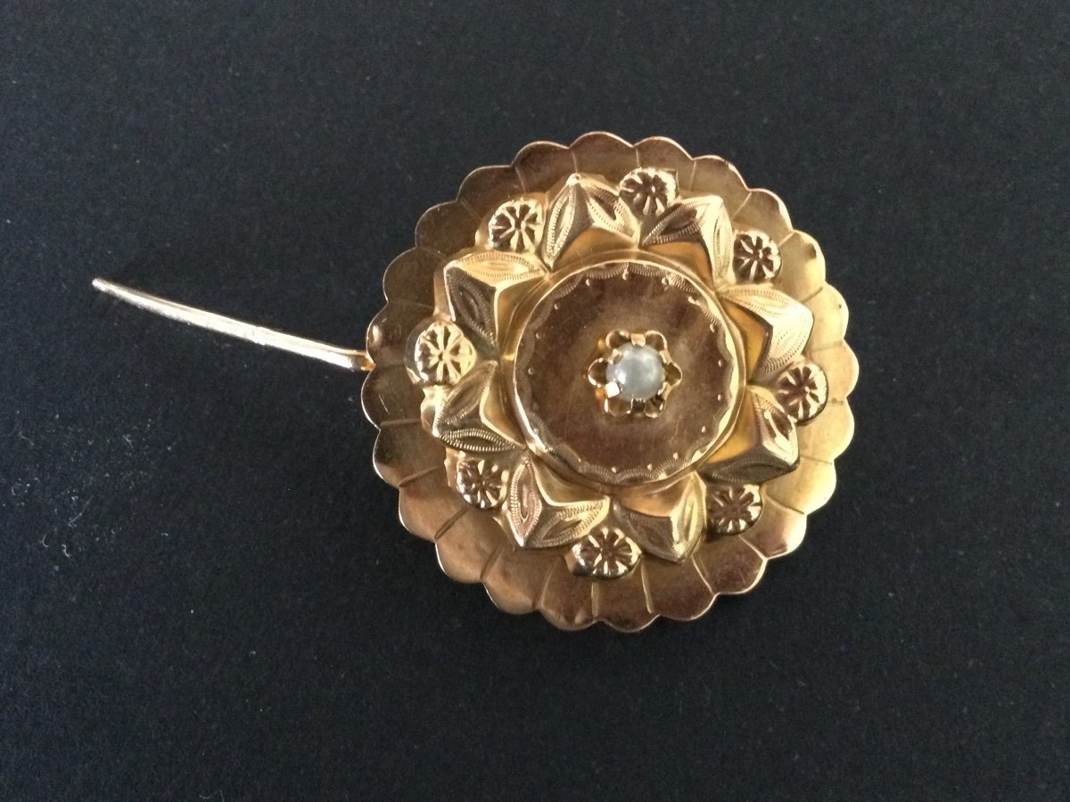 Brooch 1900 In Gold-photo-2