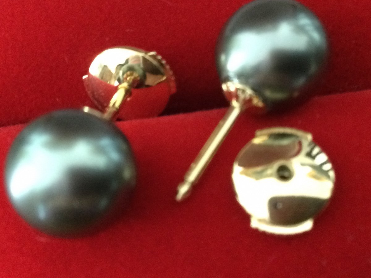 Yellow Gold And Tahitian Pearl Earrings -photo-3