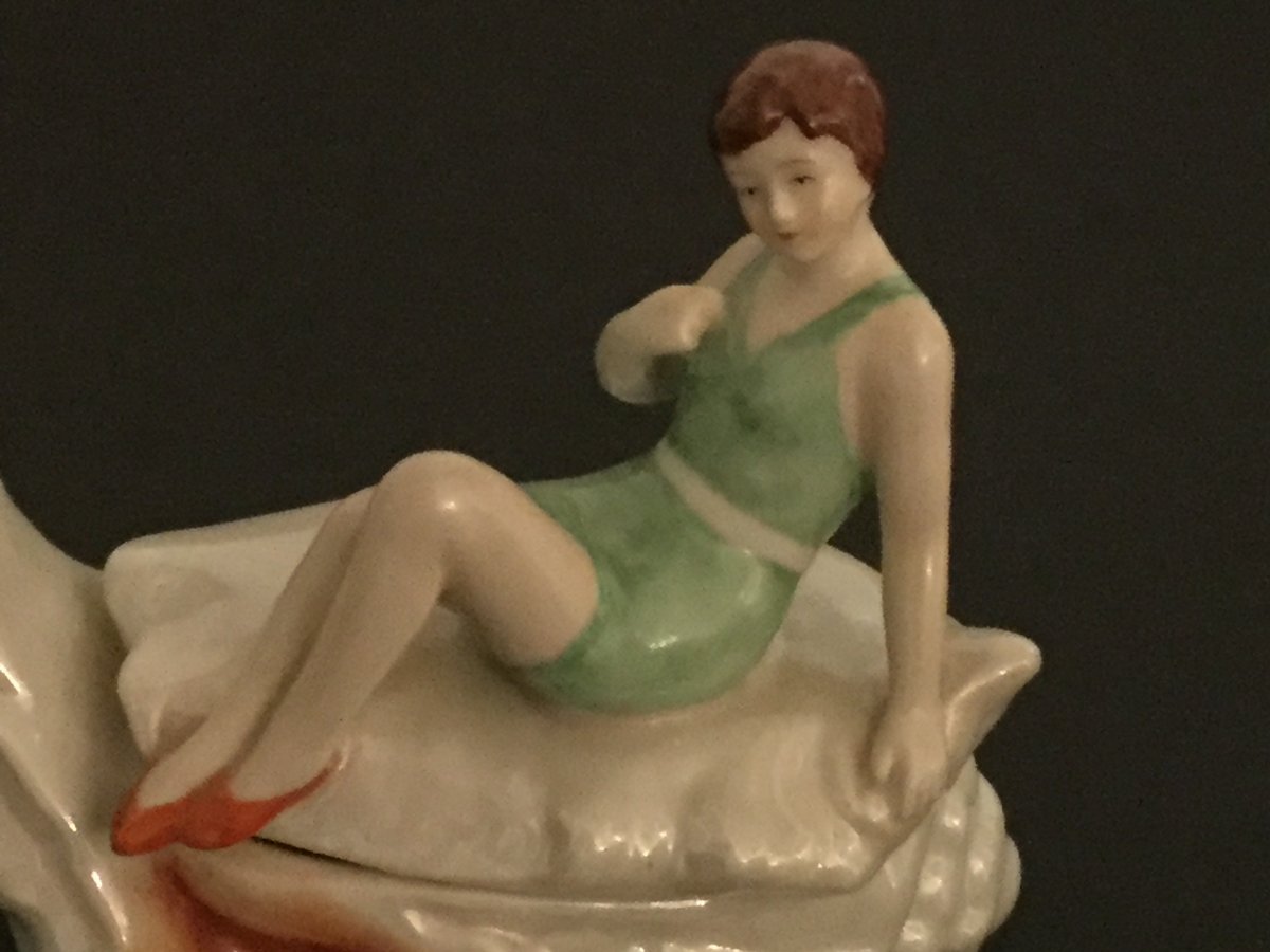 Bather Art Deco In. Porcelain-photo-2