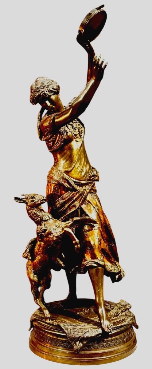 Sculpture En Bronze « Esmeralda »