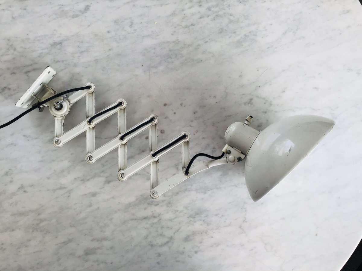 Zigzag Bahaus Wall Lamp By Christian Dell
