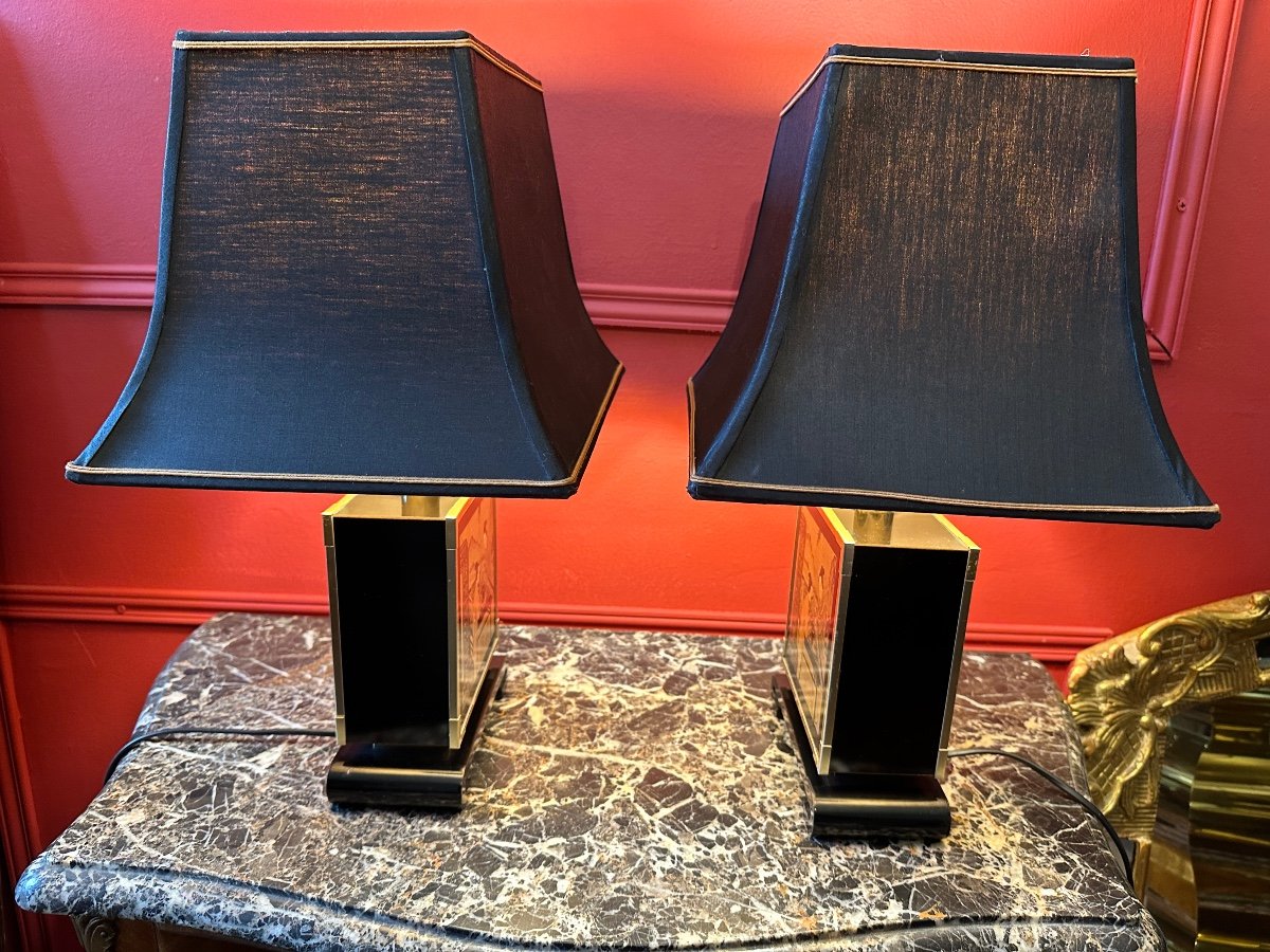 Pair Of Chinese Lamps In Brass And Lacquer. -photo-4