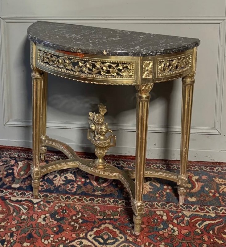 Louis XVI Style Console, 19th Century, In Gilded Wood.