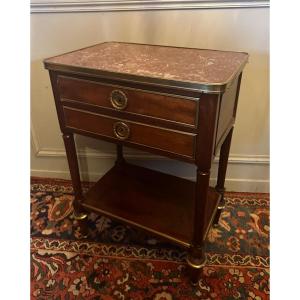 18th Century Bedside Table In Mahogany