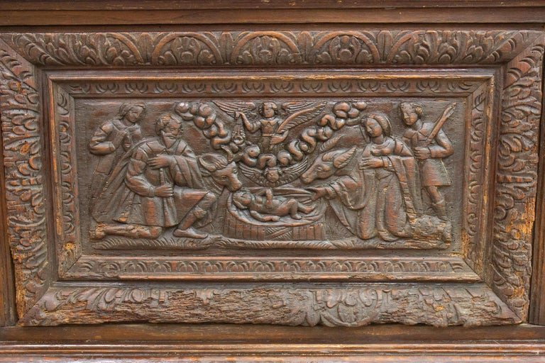 French Renaissance Wooden Safe Bench, 17th Century, France-photo-3