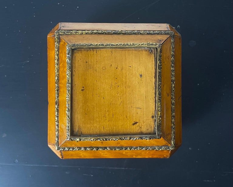 Jewelry Boxes - Wooden Box With Key, 19th Century Restoration Period, France-photo-3