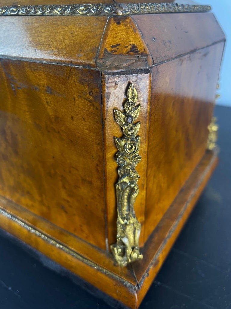 Jewelry Boxes - Wooden Box With Key, 19th Century Restoration Period, France-photo-6