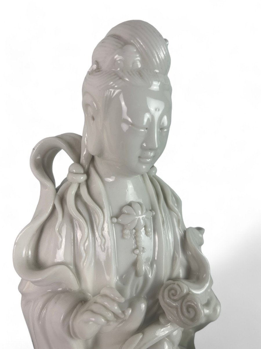 Porcelain Statuette "blanc De Chine" Of The Goddess Guanyin - Dehua Porcelain - 19th-photo-7