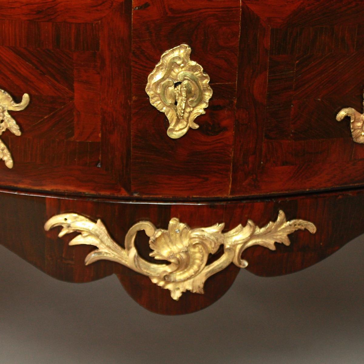 Commode Sauteuse, estampillée "Coulon", epoque Louis XV-photo-2