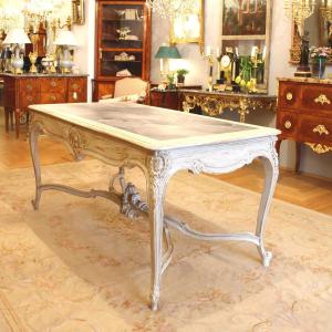 19th Century Louis XV Large Carved And Painted Wood Center Or Dining Table