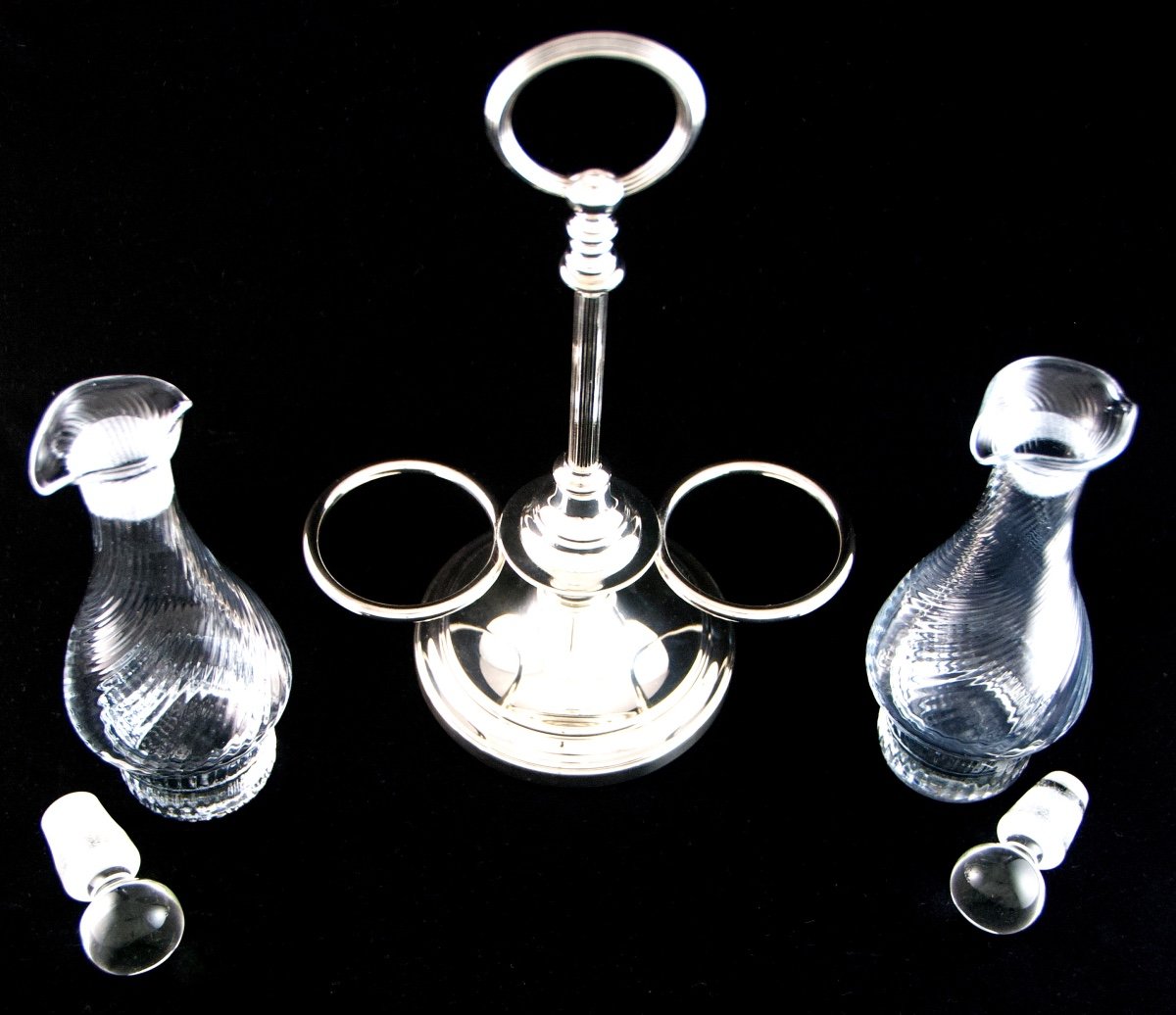 Christofle – Oil Cruet And Its Carafes In Silver-plated Metal And Crystal, Louis XVI Style-photo-3