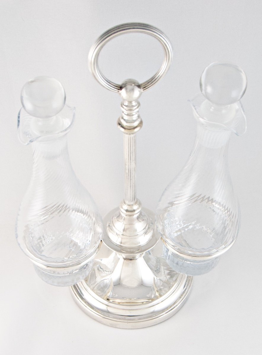 Christofle – Oil Cruet And Its Carafes In Silver-plated Metal And Crystal, Louis XVI Style-photo-3