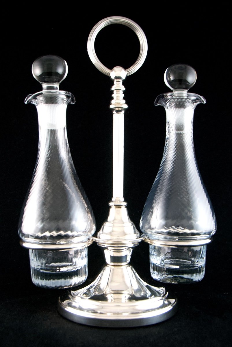 Christofle – Oil Cruet And Its Carafes In Silver-plated Metal And Crystal, Louis XVI Style