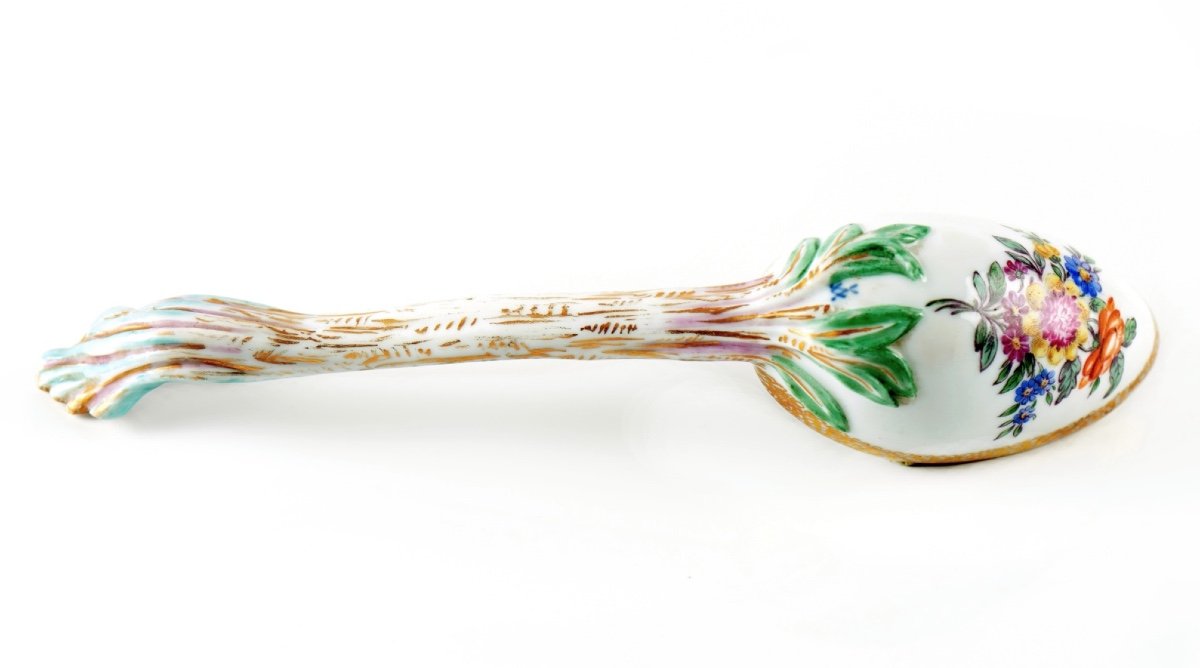 Meissen – Polychrome Porcelain Spoon, 18th Century