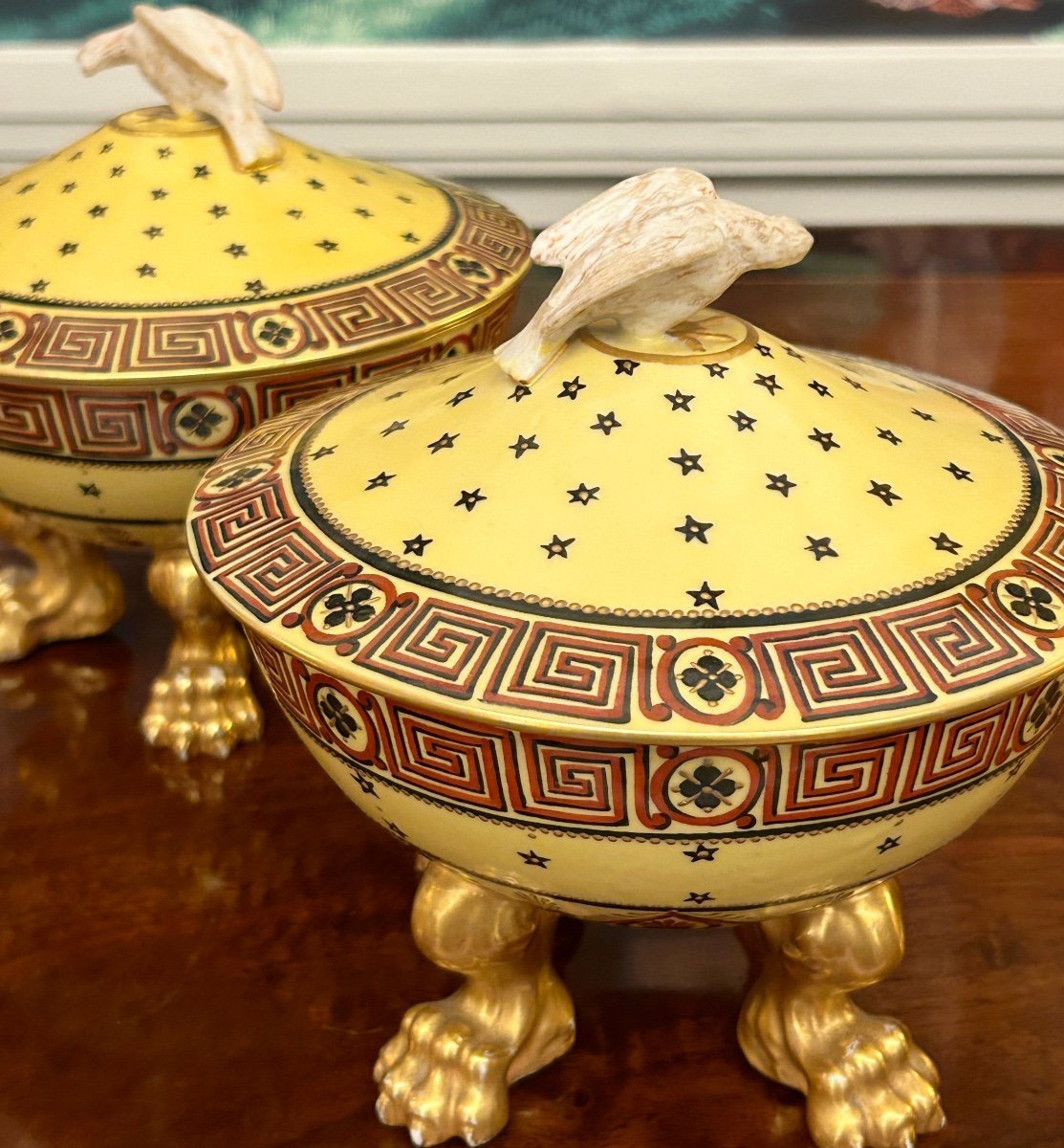 Pair Of Empire Polychrome And Gilded Porcelain Drageoirs Bowls, Locré-photo-3