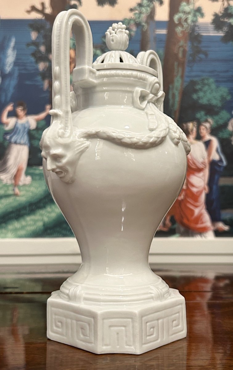 MEISSEN – Vase brûle parfum en porcelaine, époque XVIIIe-photo-2