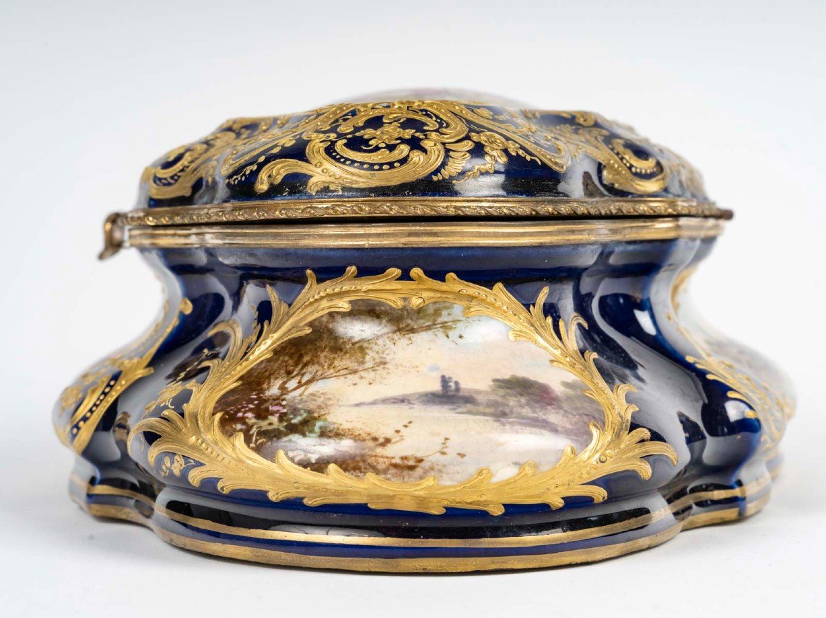 Porcelain Box-casket Signed Sèvres, 19th Century-photo-3