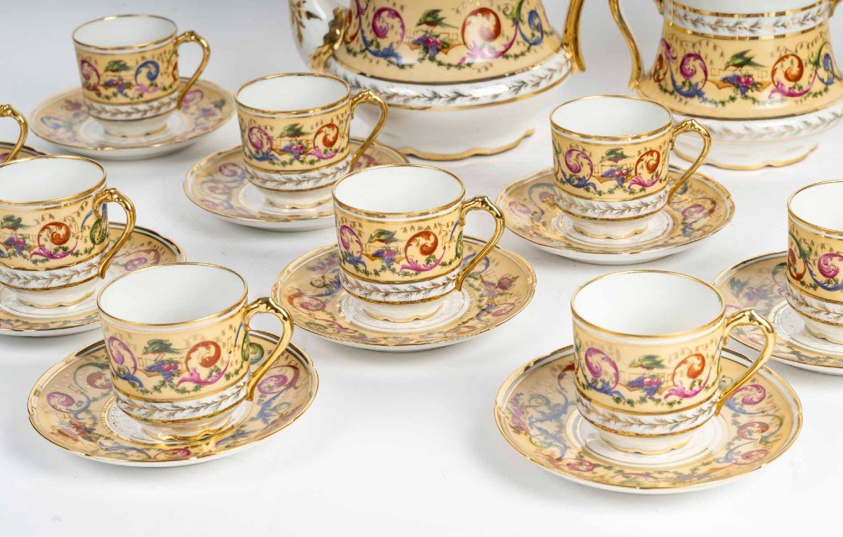 Fine Porcelain Coffee Service-photo-2